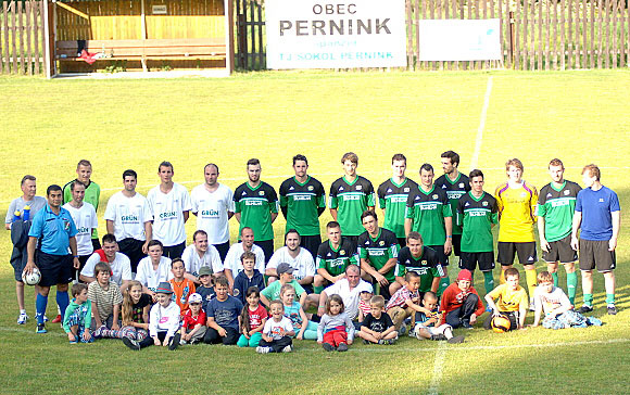 Energie se představila v Perninku a domácím dala šest branek